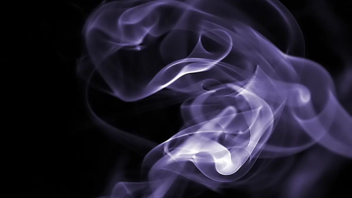 Gas